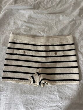 H&M Striped Knit Shorts in Cream and Black